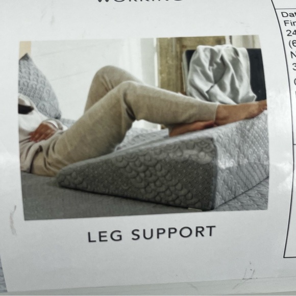 Brentwood Home Gel Memory Foam Wedge Grey Quilted Pillow - Picture 7 of 11